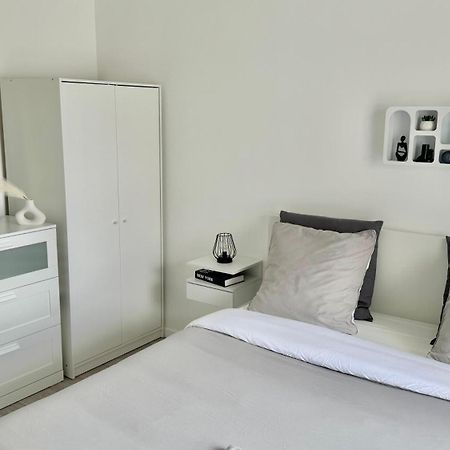 Chic Et Cosy Appartement Epure - T3 Courcouronnes Kültér fotó